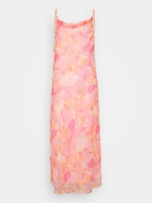 Obrázek produktu Maxi šaty Vero Moda Tall