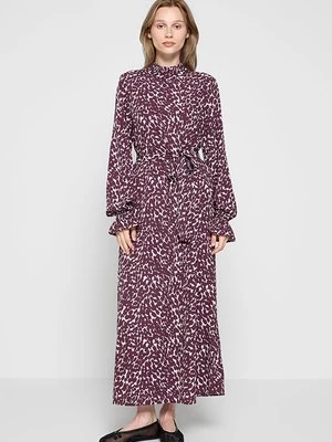 Obrázek produktu Maxi šaty Vero Moda Tall