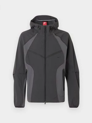 Obrázek produktu Mezisezónní bunda Nike antracitová
