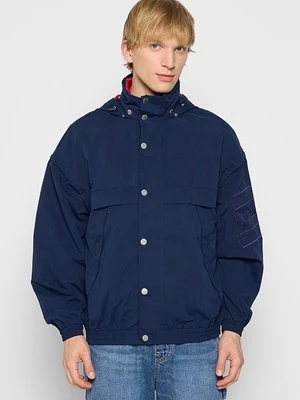 Obrázek produktu Mezisezónní bunda Tommy Jeans