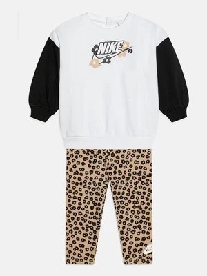 Obrázek produktu Mikina Nike béžová