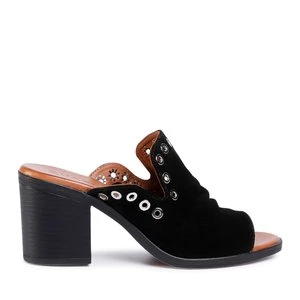 Obrázek produktu Nazouváky QUAZI QZ-18-04-000519 Černá