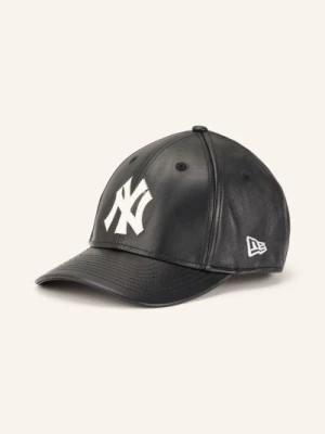 Obrázek produktu New Era Kožená Čepice 9forty® M-Crown černá / bílá
