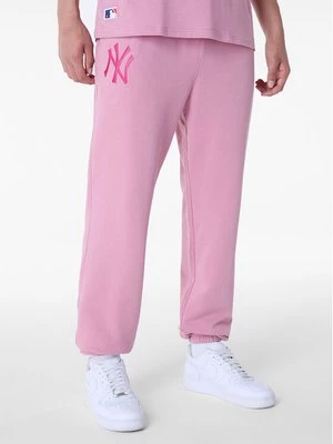 Obrázek produktu New Era Teplákové kalhoty New York Yankees MLB League Essential Dark 60596188 Růžová Regular Fit
