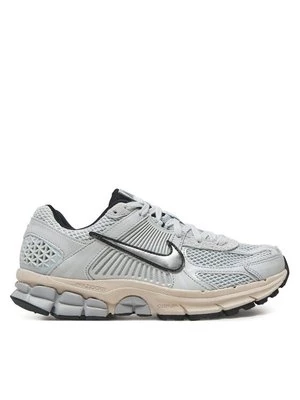 Obrázek produktu Nike Sneakersy Zoom Vomero 5 FN6742 002 Šedá