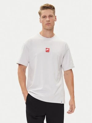 Obrázek produktu Nike T-Shirt HJ0768 Šedá Regular Fit