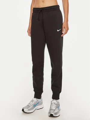Obrázek produktu Nike Teplákové kalhoty FZ7626 Černá Regular Fit