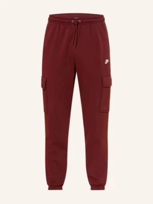 Obrázek produktu Nike Tepláky Club tmavě červená