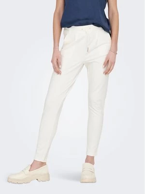 Obrázek produktu ONLY Kalhoty z materiálu 15115847 Bílá Regular Fit