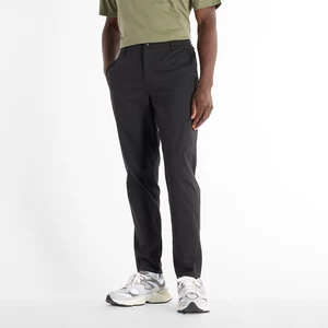 Obrázek produktu Pánské kalhoty New Balance MP43554BK – černé