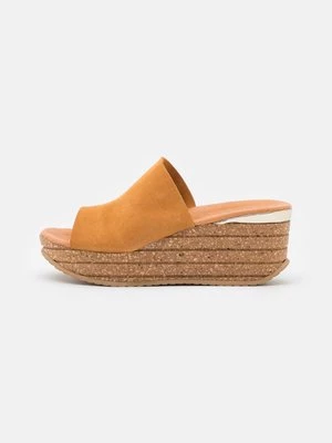 Obrázek produktu Pantofle na podpatku Copenhagen Shoes