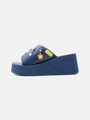 Obrázek produktu Pantofle na podpatku Koi Footwear