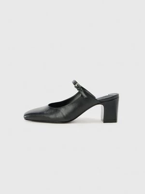 Obrázek produktu Pantofle na podpatku Steve Madden