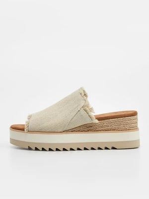 Obrázek produktu Pantofle na podpatku TOMS