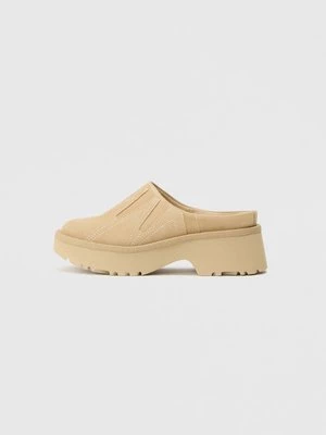 Obrázek produktu Pantofle na podpatku Ugg