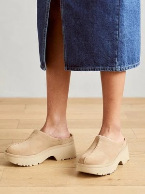 Obrázek produktu Pantofle na podpatku UGG písková