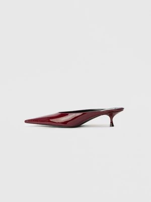 Obrázek produktu Pantofle na podpatku Victoria Beckham