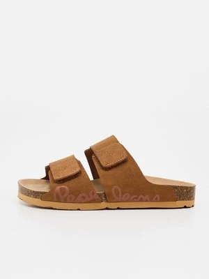 Obrázek produktu Pantofle Pepe Jeans koňaková