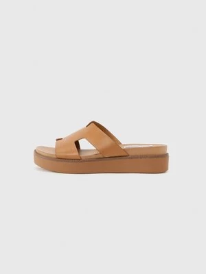 Obrázek produktu Pantofle Steve Madden