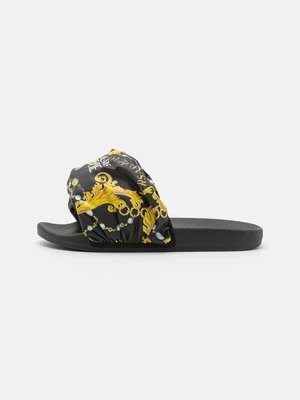 Obrázek produktu Pantofle Versace Jeans Couture černá