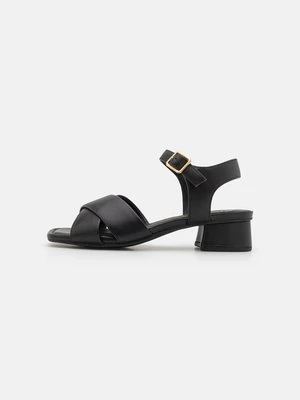 Obrázek produktu Páskové sandály Clarks
