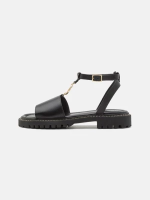 Obrázek produktu Páskové sandály CLAUDIE PIERLOT