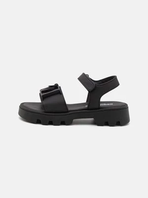 Obrázek produktu Páskové sandály Dsquared2