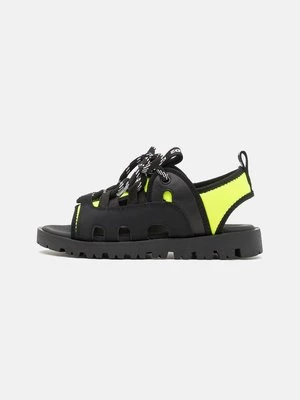 Obrázek produktu Páskové sandály Dsquared2