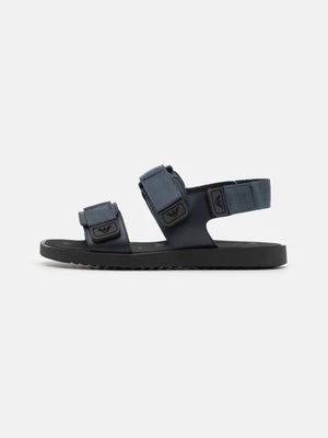 Obrázek produktu Páskové sandály Emporio Armani