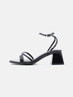 Obrázek produktu Páskové sandály Even&Odd Wide Fit