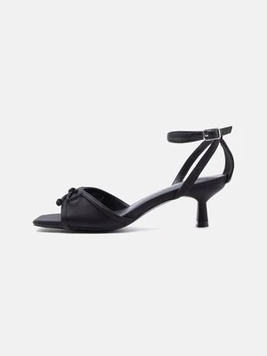 Obrázek produktu Páskové sandály ONLY SHOES