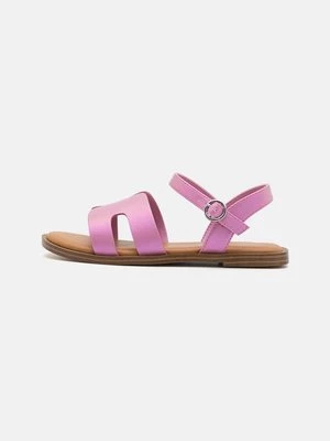 Obrázek produktu Páskové sandály Steve Madden růžová