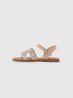 Obrázek produktu Páskové sandály Steve Madden stříbrná barva