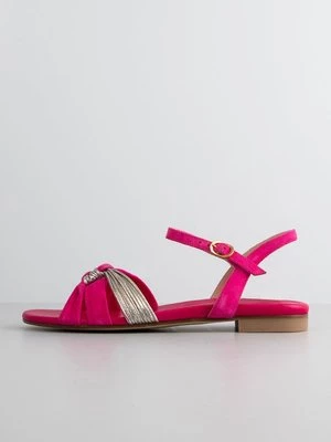 Obrázek produktu Páskové sandály Stuart Weitzman