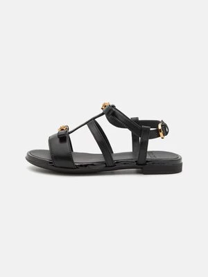 Obrázek produktu Páskové sandály Versace