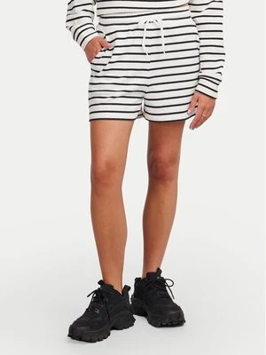 Obrázek produktu Pieces Sportovní kraťasy Chilli 17146889 Bílá Regular Fit