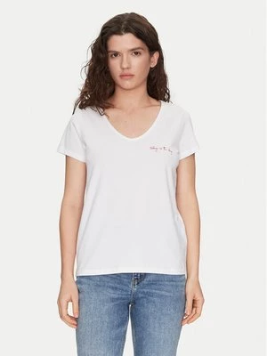 Obrázek produktu Pieces T-Shirt Silly 17156926 Bílá Regular Fit