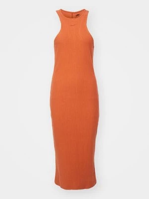 Obrázek produktu Pletené šaty Nike hnědá