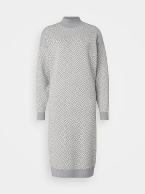 Obrázek produktu Pletené šaty Vero Moda Tall