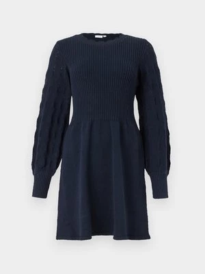 Obrázek produktu Pletené šaty Vila