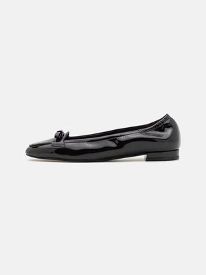 Obrázek produktu Polobotky Stuart Weitzman