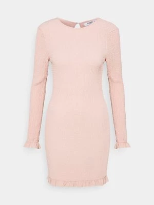 Obrázek produktu Pouzdrové šaty Missguided Petite