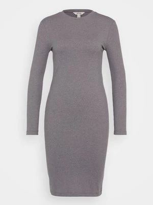 Obrázek produktu Pouzdrové šaty Vero Moda Petite