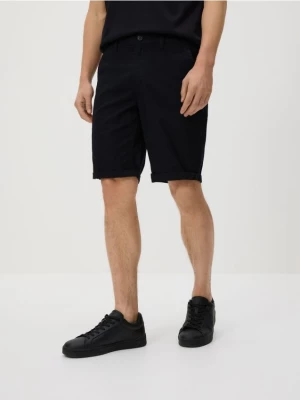 Obrázek produktu Reserved - Bavlněné kraťasy chino - černý