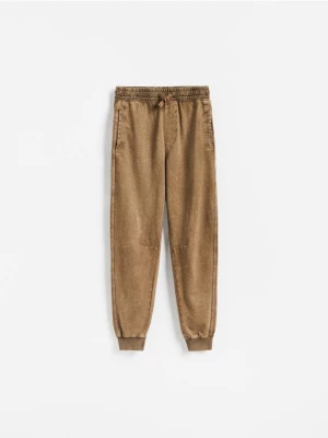 Obrázek produktu Reserved - BOYS` TROUSERS - tmavě hnědá