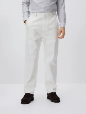 Obrázek produktu Reserved - Chino kalhoty straight - bílá