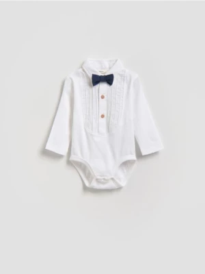 Obrázek produktu Reserved - Elegantní body s motýlkem - bílá
