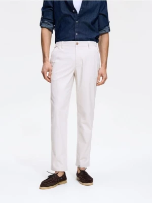 Obrázek produktu Reserved - Kalhoty chino slim fit - béžová