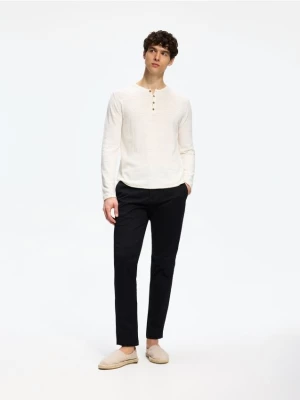 Obrázek produktu Reserved - Kalhoty chino slim fit - černý