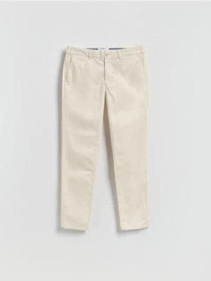 Obrázek produktu Reserved - Kalhoty chino slim fit - krémová
